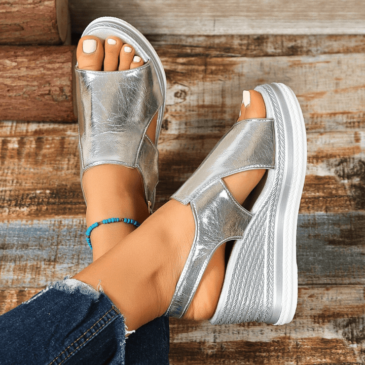 Baylie - Stijlvolle Metallic Sandalen
