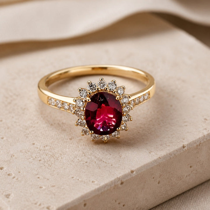 Erfstuk Halo Statement Ring